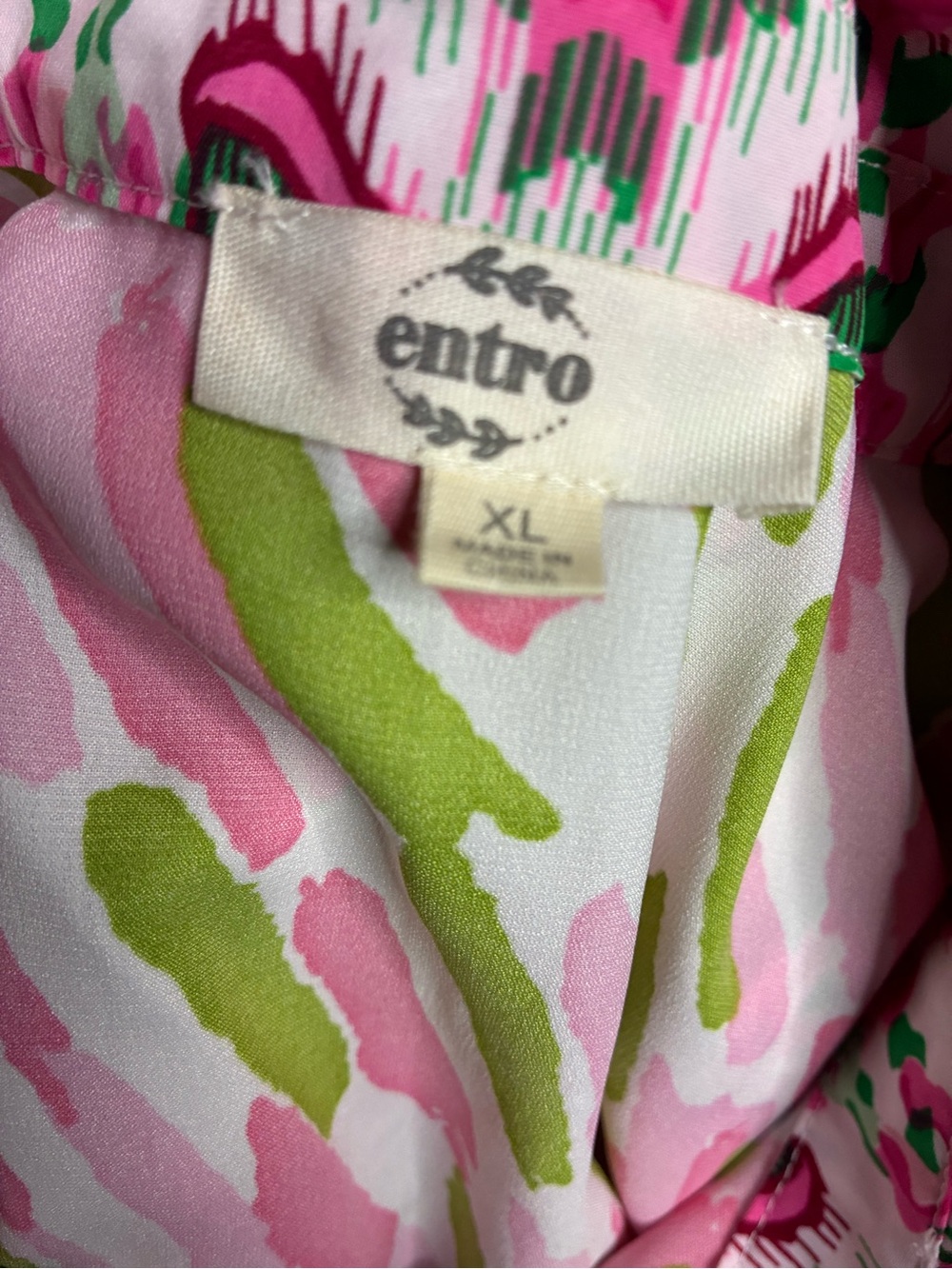 entro Pink & Green Mixed-Print Button Down Shirt - Picture 10 of 10